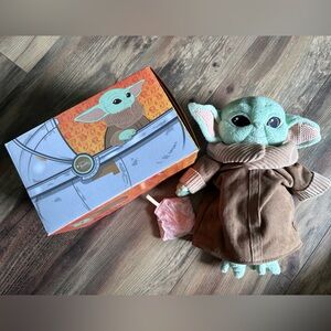 Mandalorian/Star Wars/ Disney Grogu Scentsy Buddy